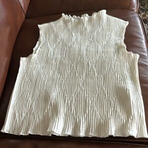 🥮🌺Chic Cream Blouse for Effortless Style